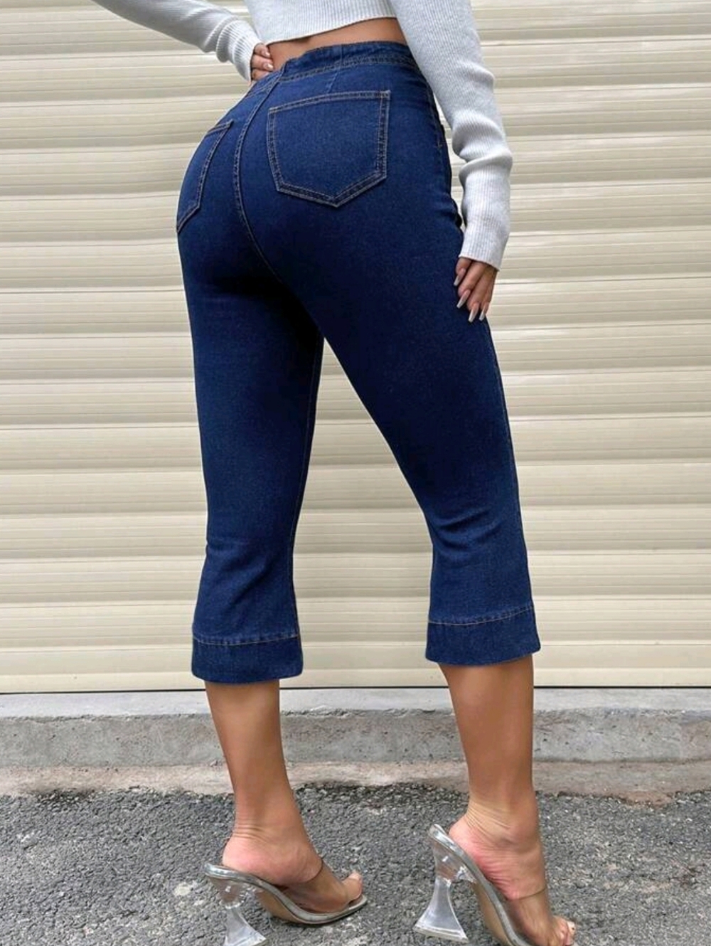 Women's Length Denim Capri Pants - Picture 2 of 6